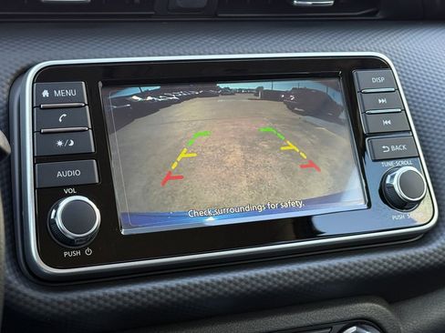 Certified 2025 Nissan Kicks Play S image 23