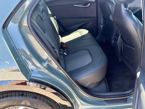 Used 2025 Kia Niro Wind FWD image 27