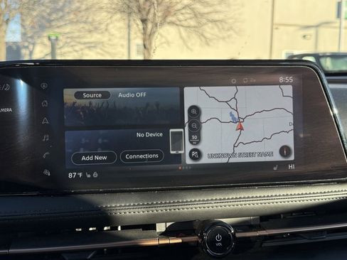 Used 2024 Nissan Ariya EVOLVE+ e-4ORCE image 18