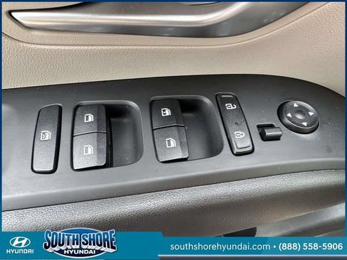 Certified 2024 Hyundai Tucson SE AWD/4WD image 19