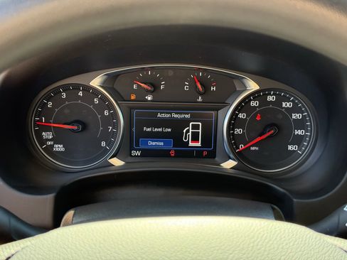 Used 2022 GMC Terrain SLE w/ Driver Convenience Package image 18