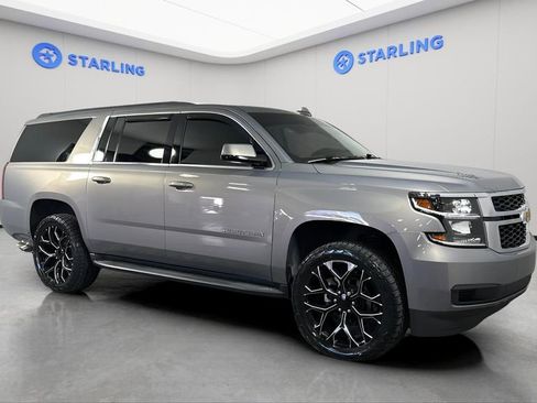 Used 2019 Chevrolet Suburban LS w/ Enhanced Driver Alert Package image 13