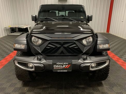 Used 2023 Jeep Gladiator Sport image 11