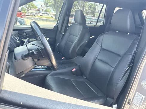 Used 2021 Honda Passport Touring image 13