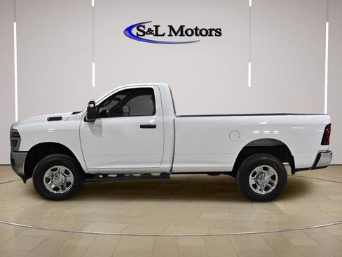 New 2026 RAM 2500 Tradesman AWD/4WD image 3