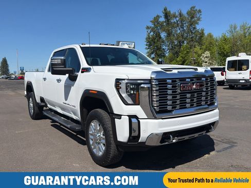 Used 2024 GMC Sierra 3500 Denali w/ Denali Reserve Package AWD/4WD image 1