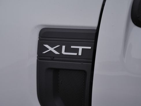 New 2025 Ford Maverick XLT w/ 4K Tow Package image 16