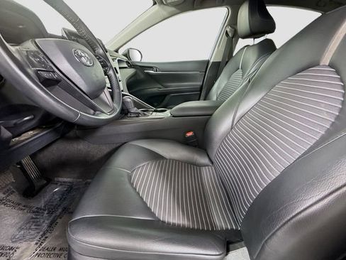 Certified 2024 Toyota Camry SE w/ Blackout Package (TMS) image 19