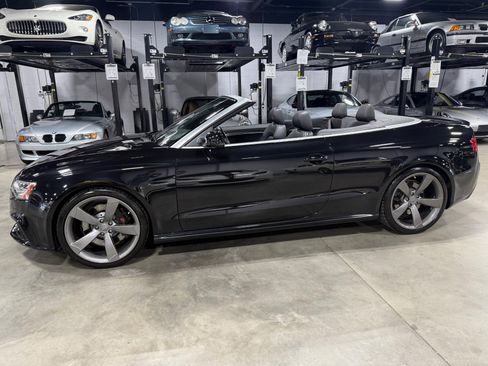 Used 2014 Audi RS 5 Cabriolet image 2