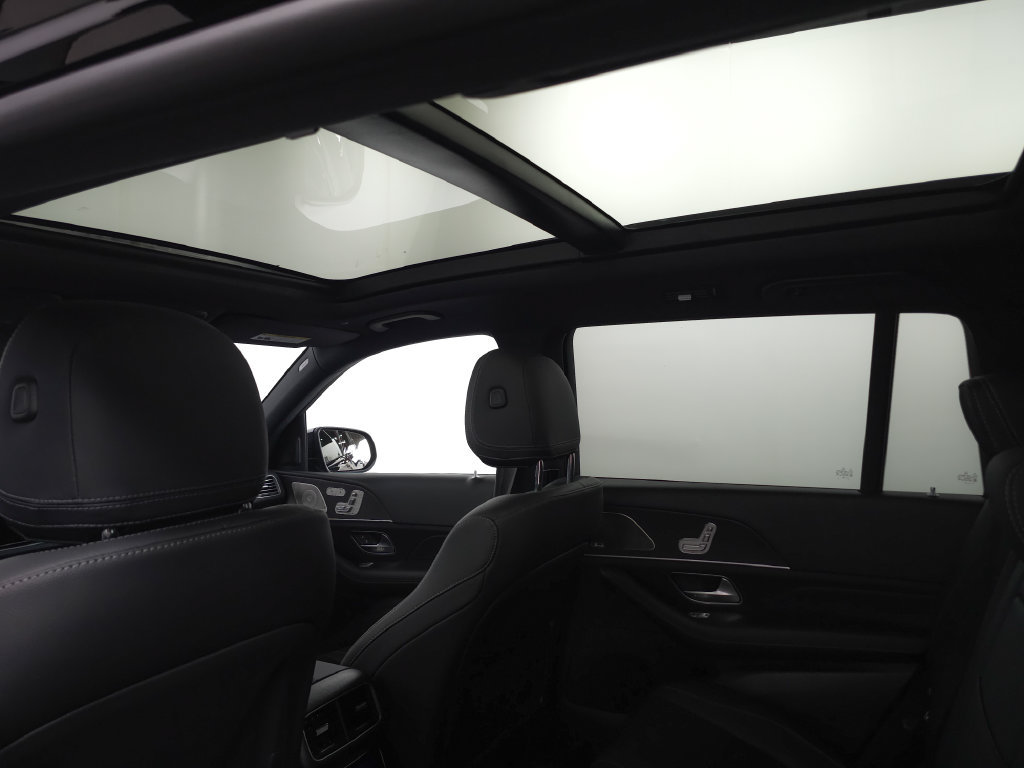 Certified 2026 Mercedes-Benz GLS 450 4MATIC image 24