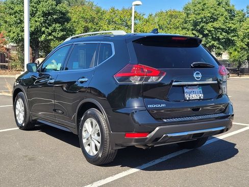 Used 2018 Nissan Rogue S w/ S Value Package FWD image 8