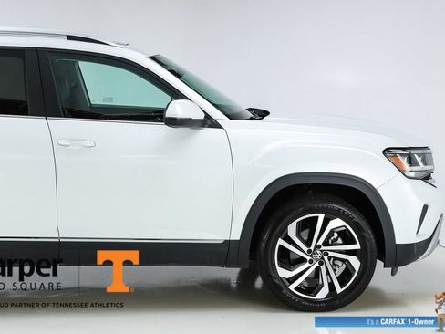 Used 2023 Volkswagen Atlas SEL AWD/4WD image 12