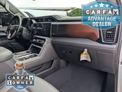 Certified 2025 GMC Sierra 3500 Denali w/ Denali Reserve Package AWD/4WD image 30