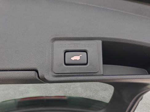 Used 2025 Acura RDX SH-AWD w/ Technology Package image 36