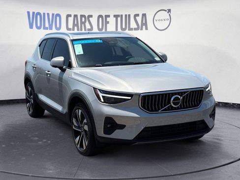 New 2025 Volvo XC40 B5 Plus w/ Protection Package Premier image 7