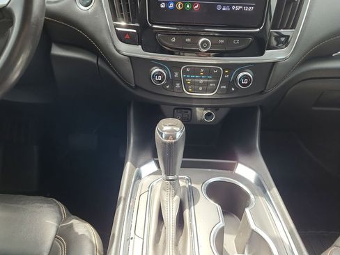 Used 2020 Chevrolet Traverse RS AWD/4WD image 11