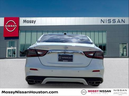 Certified 2020 Nissan Maxima 3.5 SL w/ Floor Mat Group image 6