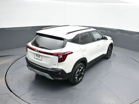 New 2025 Kia Seltos S image 37