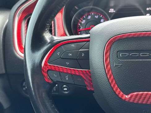 Used 2019 Dodge Charger SXT w/ Leather Interior Group RWD image 11