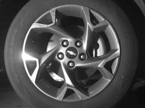 Used 2025 Chevrolet Trax LT w/ LT Convenience Package FWD image 10