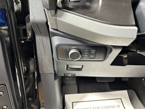 Used 2022 Ford Bronco 2-Door AWD/4WD image 23