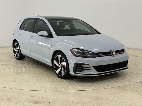 Used 2020 Volkswagen GTI SE FWD image 7