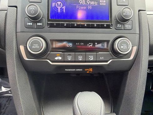 Used 2018 Honda Civic LX image 25