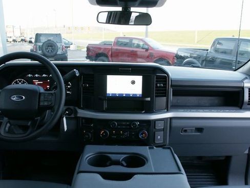 New 2026 Ford F350 XL w/ XL Chrome Package image 29