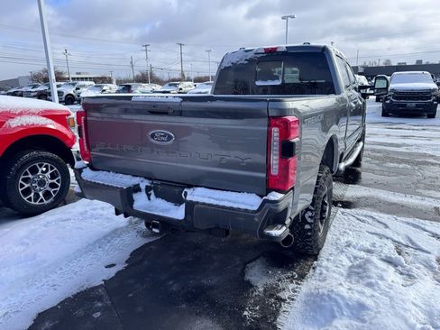 Used 2024 Ford F250 Lariat w/ Lariat Ultimate Package image 3
