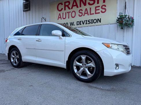 Used 2009 Toyota Venza FWD image 1
