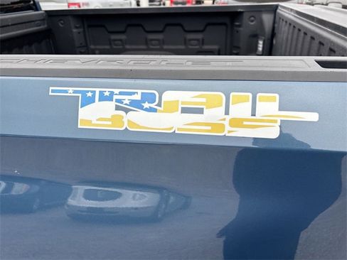 Used 2024 Chevrolet Silverado 1500 Custom w/ Dark Appearance Package image 19