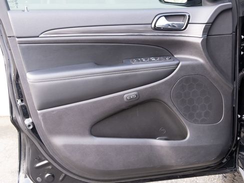 Used 2021 Jeep Grand Cherokee Limited w/ Quick Order Package 28K 80th image 16