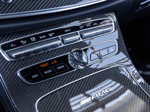 Used 2019 Mercedes-Benz E 63 AMG S image 44