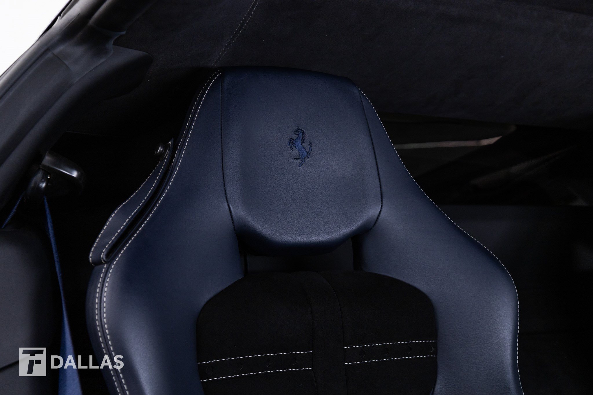 Used 2020 Ferrari F8 Tributo RWD image 46