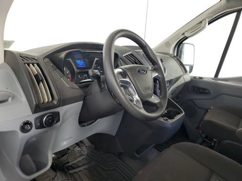 Used 2017 Ford Transit 250 130 Low Roof w/ Exterior Upgrade Package RWD image 15
