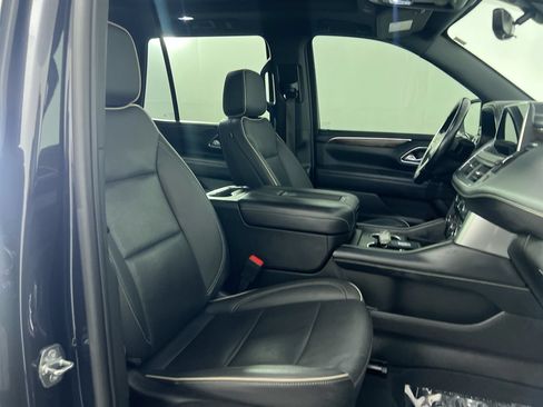 Used 2022 Chevrolet Tahoe Premier AWD/4WD image 28