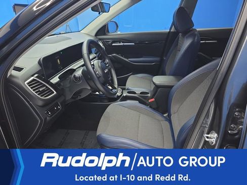 Used 2025 Kia Seltos S FWD image 9