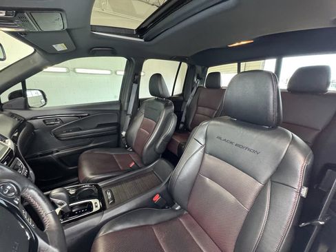 Used 2019 Honda Ridgeline Black Edition image 13