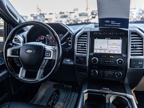 Certified 2017 Ford F350 Platinum w/ Platinum Ultimate Package image 15