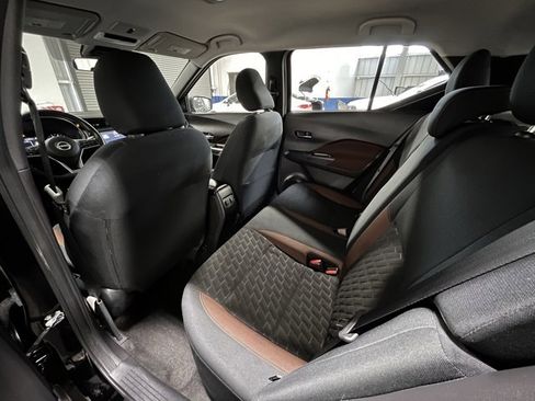 Used 2024 Nissan Kicks SR image 15