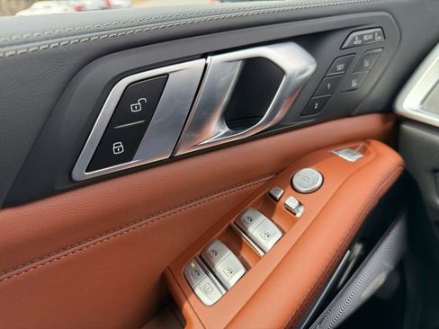 New 2026 BMW ALPINA XB7 image 28