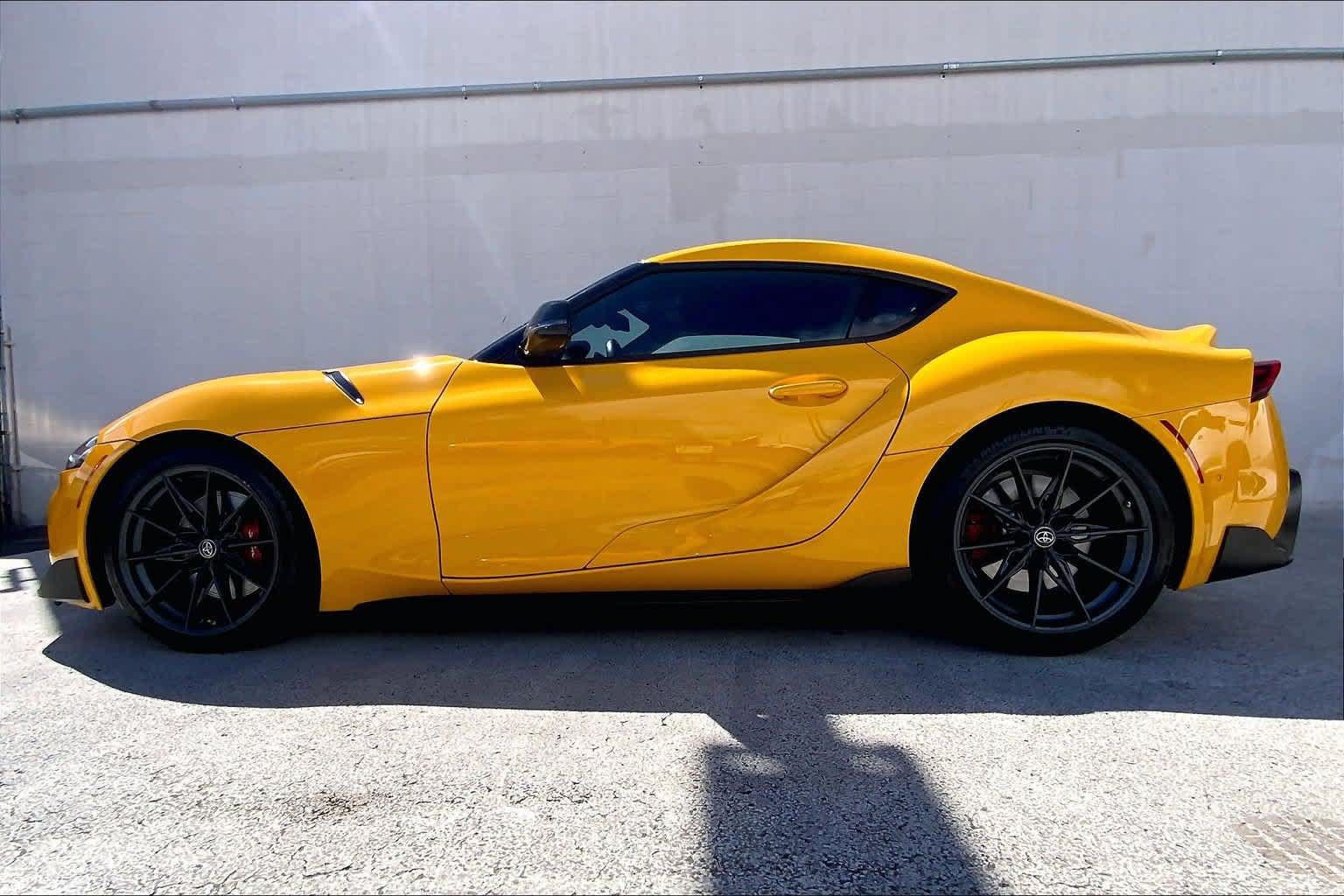 Used 2023 Toyota Supra Premium RWD image 3