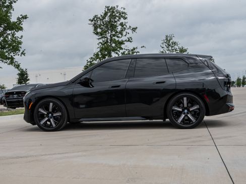 Certified 2023 BMW iX M60 w/ Executive Package AWD/4WD image 6