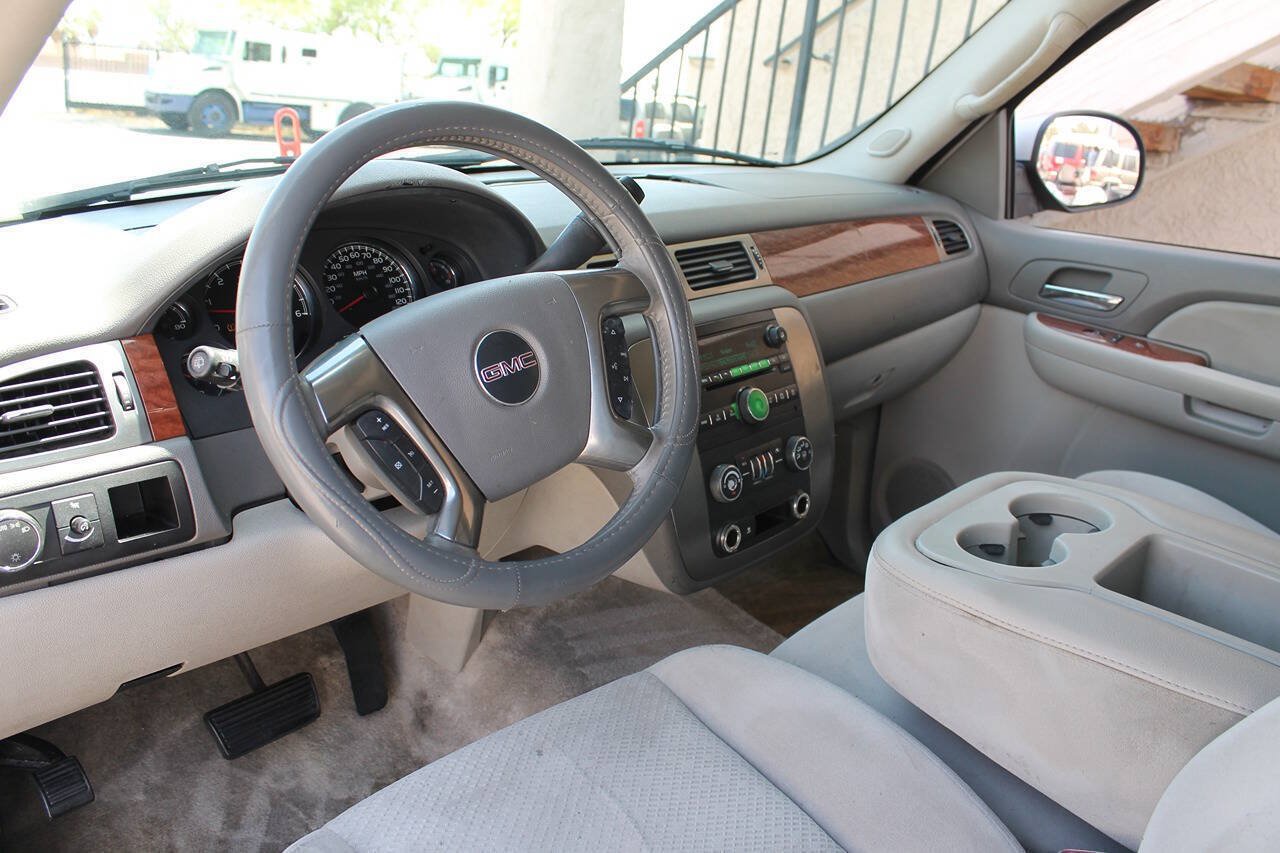 Used 2007 GMC Yukon SLE RWD image 19