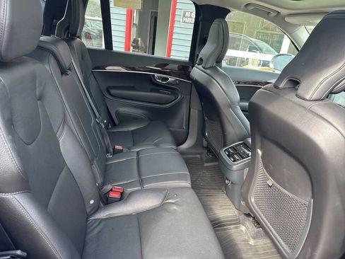 Used 2019 Volvo XC90 T6 Momentum w/ Advanced Package image 28