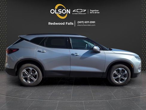 Used 2023 Chevrolet Blazer LT w/ Convenience Package AWD/4WD image 6