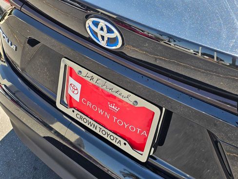 Certified 2024 Toyota Corolla LE FWD image 13