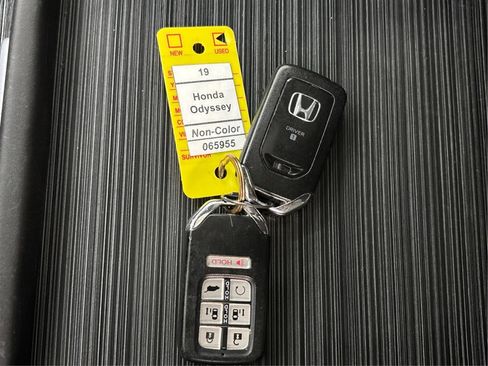 Used 2019 Honda Odyssey EX-L image 40