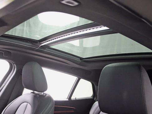 Used 2021 BMW X2 xDrive28i w/ Premium Package image 31