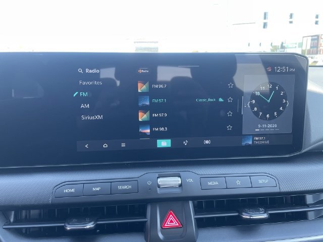 Used 2025 Kia K4 FWD image 22